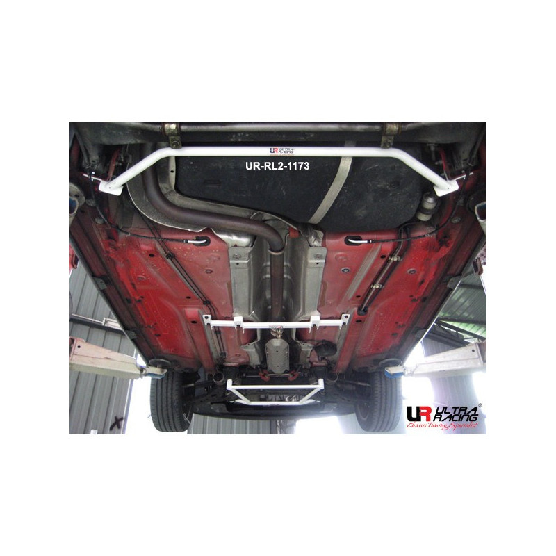 Audi A1 10+  UltraRacing 2-Point Barre de liaison inférieure arrière 1173 