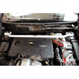 Chevrolet Orlando 10+ UltraRacing 2P barre anti-rapprochement supérieure avant 