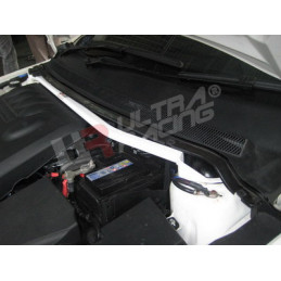 Ford Focus MK2 2.0 TDCI UltraRacing barre anti-rapprochement supérieure avant 