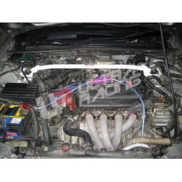 Honda Accord 90-93 UltraRacing barre anti-rapprochement supérieure avant Inject. 