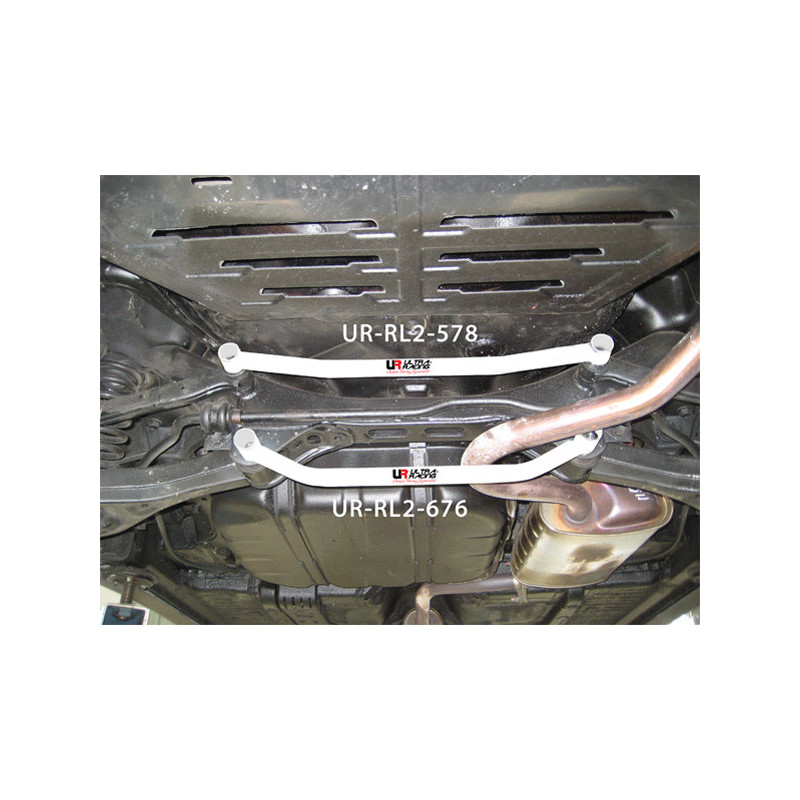 Hyundai i30 07+ UltraRacing 2-Point Barre de liaison inférieure arrière 578 