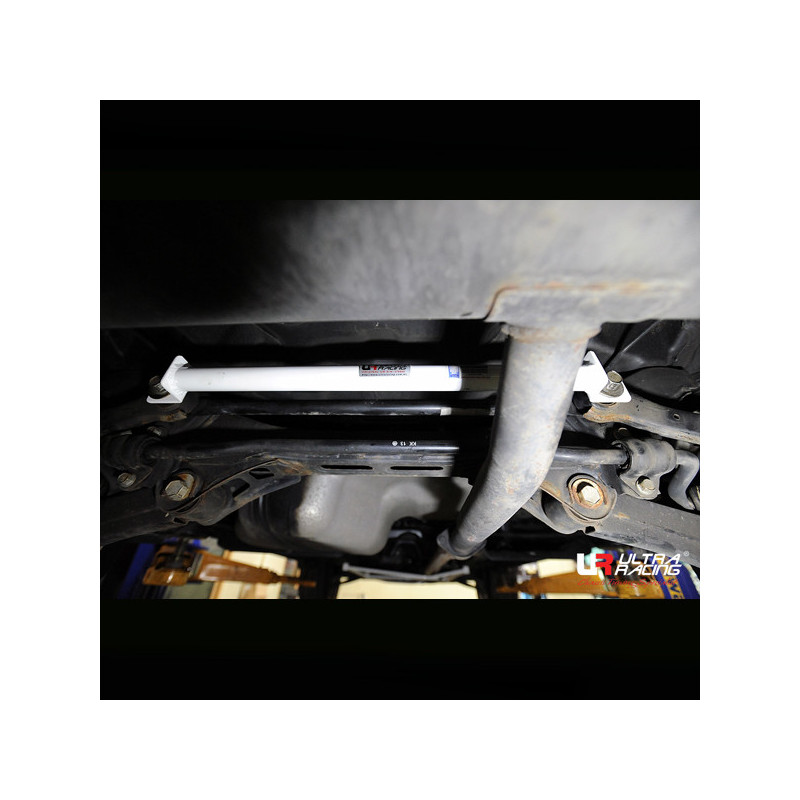 Kia Sportage 10+ 2.0D UltraRacing 2P barre inférieure arrière 2285 