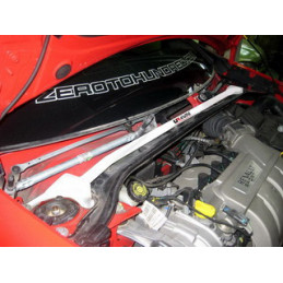 Renault Clio C 05+ UltraRacing 2-Point barre anti-rapprochement supérieure avant 