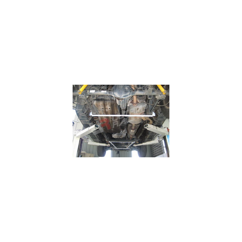 SsangYong Rexton 06-10 UltraRacing 2-Point Barre de liaison inférieure arrière 