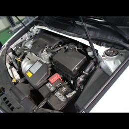 Toyota Camry XV50 2.5 12+ Ultraracing barre anti-rapprochement supérieure avant 