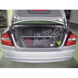 Volvo S80 UltraRacing 2-Point Barre supérieur arrière 