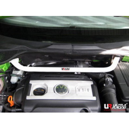 VW Scirocco 08+ 2.0T UltraRacing 2Point barre anti-rapprochement supérieure avant 