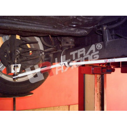 Hyundai Getz UltraRacing Barre anti-roulis arrière 16mm 