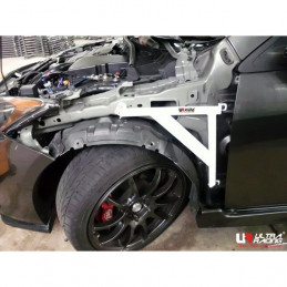 Mazda 3 BL 09+ Ultra Racing 3-Points renfort d'ailes 