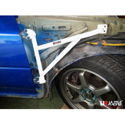 Subaru Impreza GC8 94-01 Ultra Racing 3-Points renfort d'ailes 