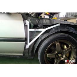 Toyota Carina II 87-92 2.0 Ultra Racing 3-Points renfort d'ailes 