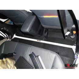 Lexus CT200H / Prius XW30 Ultra Racing 2-Points Renfort de caisse intérieur 