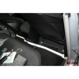 Mitsubishi Triton/L200 06+ Ultra Racing 2-Points Renfort de caisse intérieur 