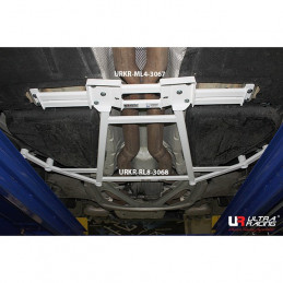 BMW M5 F10 10+ Ultra Racing 4-Points Support inférieur centrale 