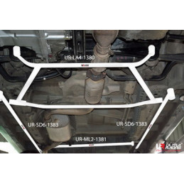 Honda Odyssey 94-98 RA 2.2 Ultra Racing 4-Points Barre inférieure centrale 