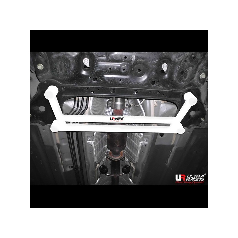 Nissan Juke 10+ Ultra Racing 4-Points Barre inférieure avant 