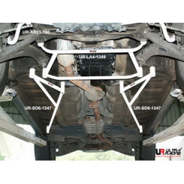 Subaru Forester SH9/SJ 2.5T 08+ Ultra Racing 4 Points Barre inférieure centrale 